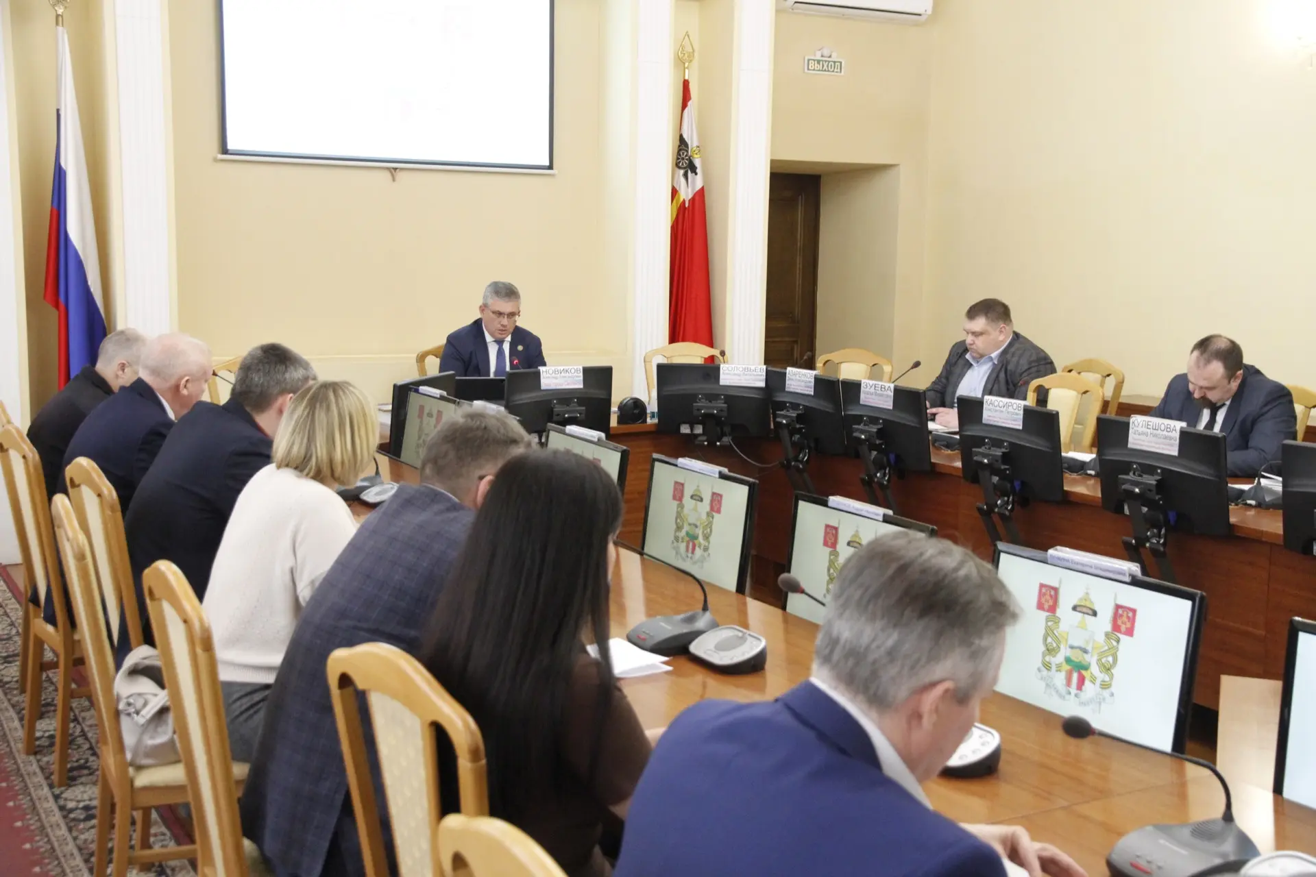 Начал сегодняшнюю общегородскую планерку с благодарности всем, кто принял участие во Всероссийском с