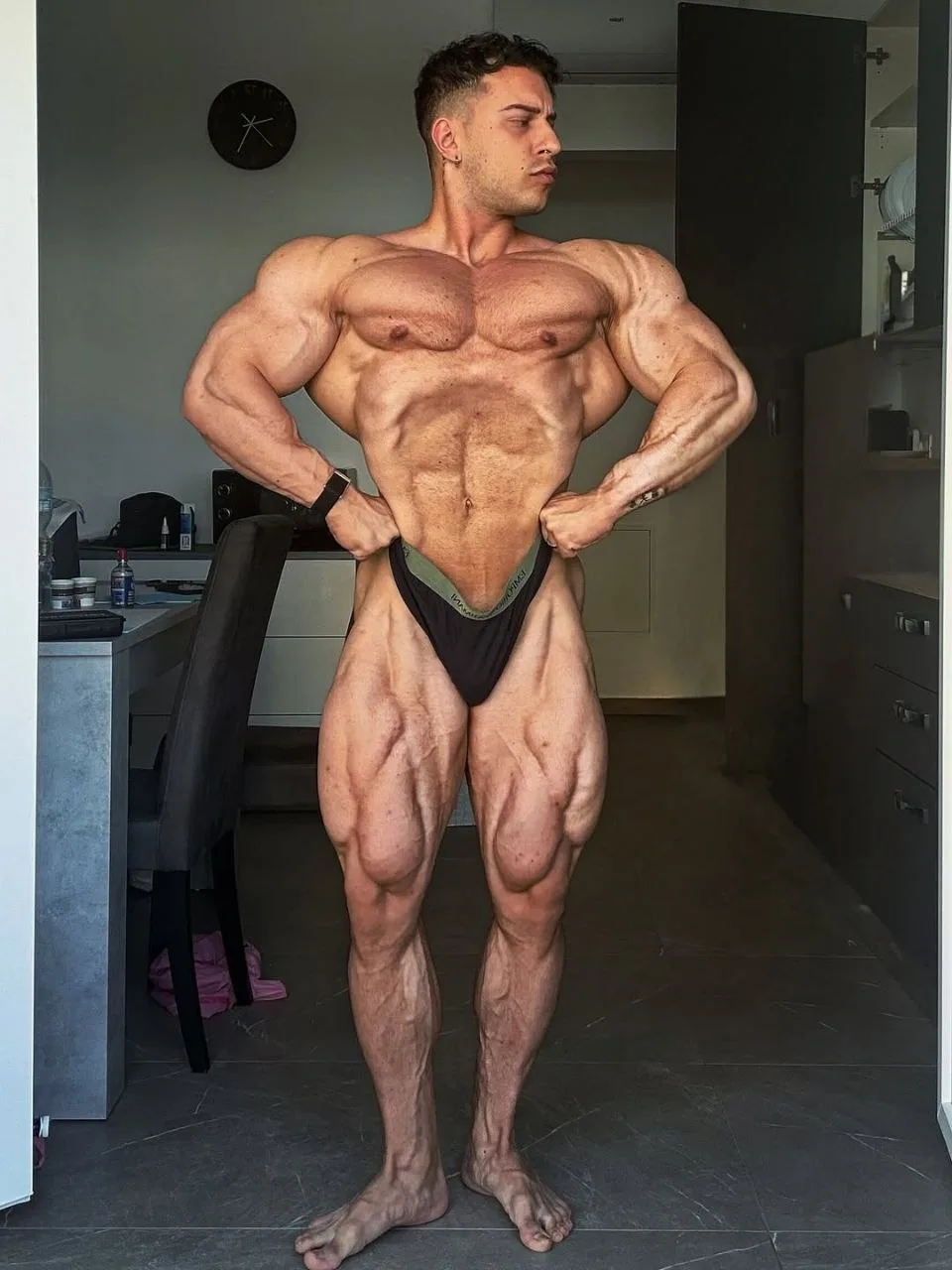 Свежие фото Андреа Маммоли (категория "Classic Physique")
