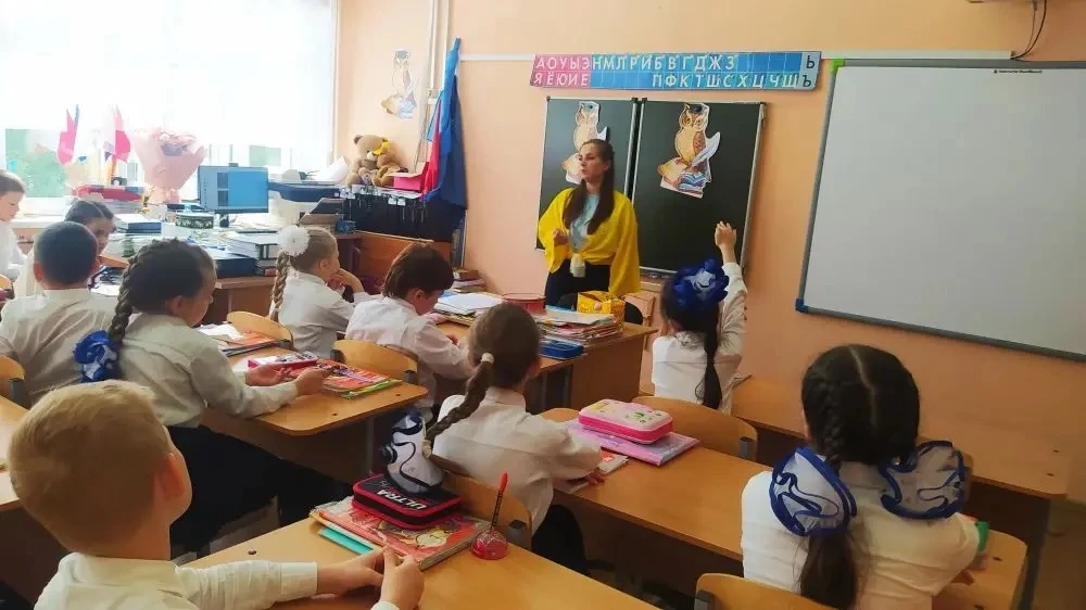 📚 В МБОУ СОШ №9 прошло итоговое занятие по финансовой грамотности во 2А классе  Сегодня у учащихся 2