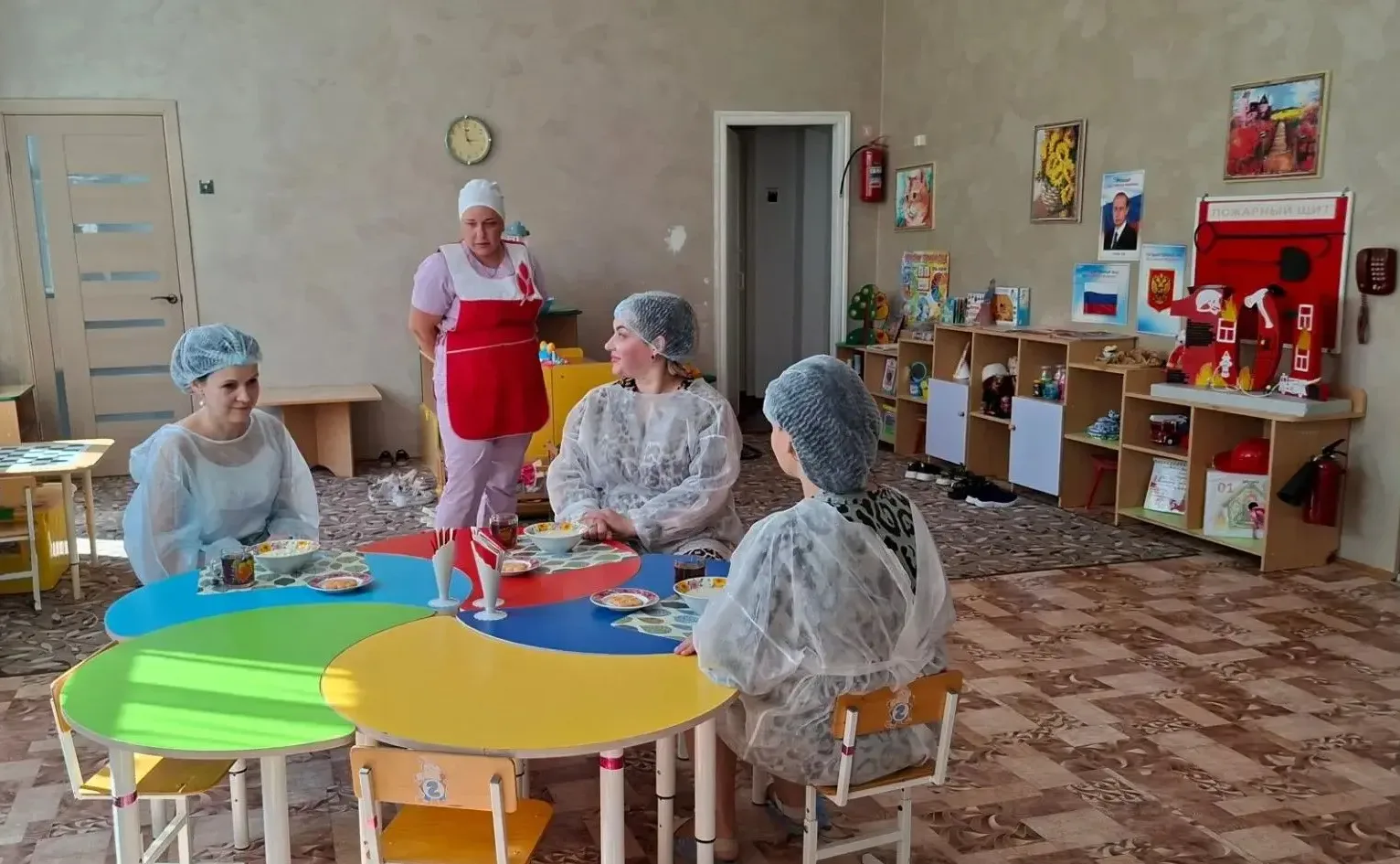 Сегодня в детском саду № 4 прошел родительский контроль организации питания. Представит...