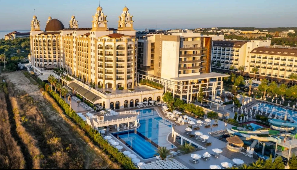 Jadore Deluxe Hotel & Spa 5*
