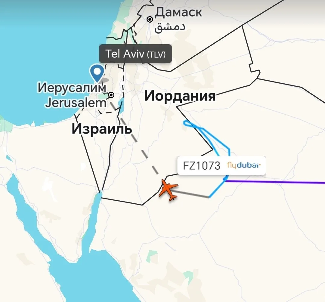 Борт Flydubai передал код возможного угона