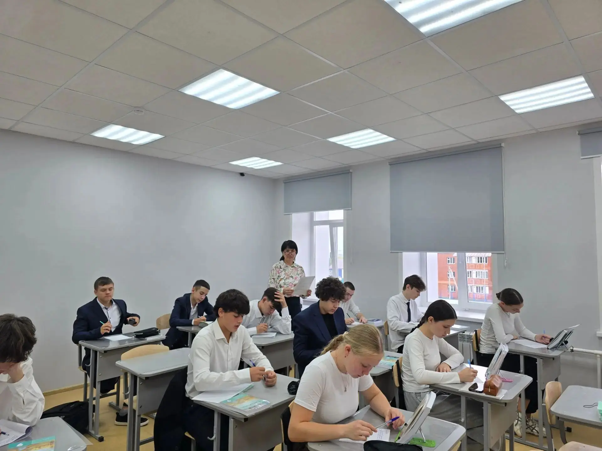 Бүген Россия халыклары телләрендә Бөтенроссия диктанты уза 🇷🇺