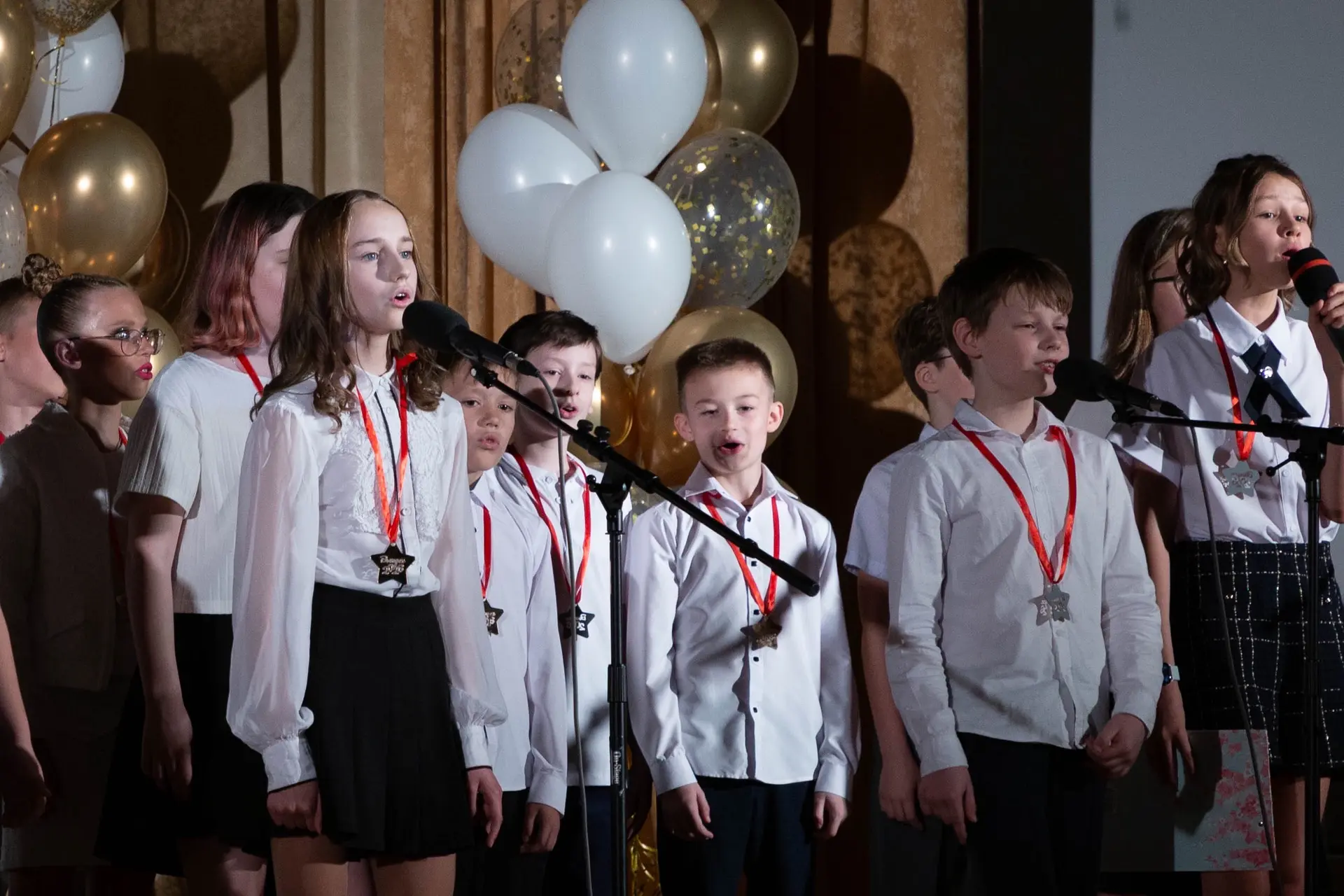 Выпускной в 4х классах 🎈  Май - особенный месяц для наших выпускников.   Выпускники начальной школы,