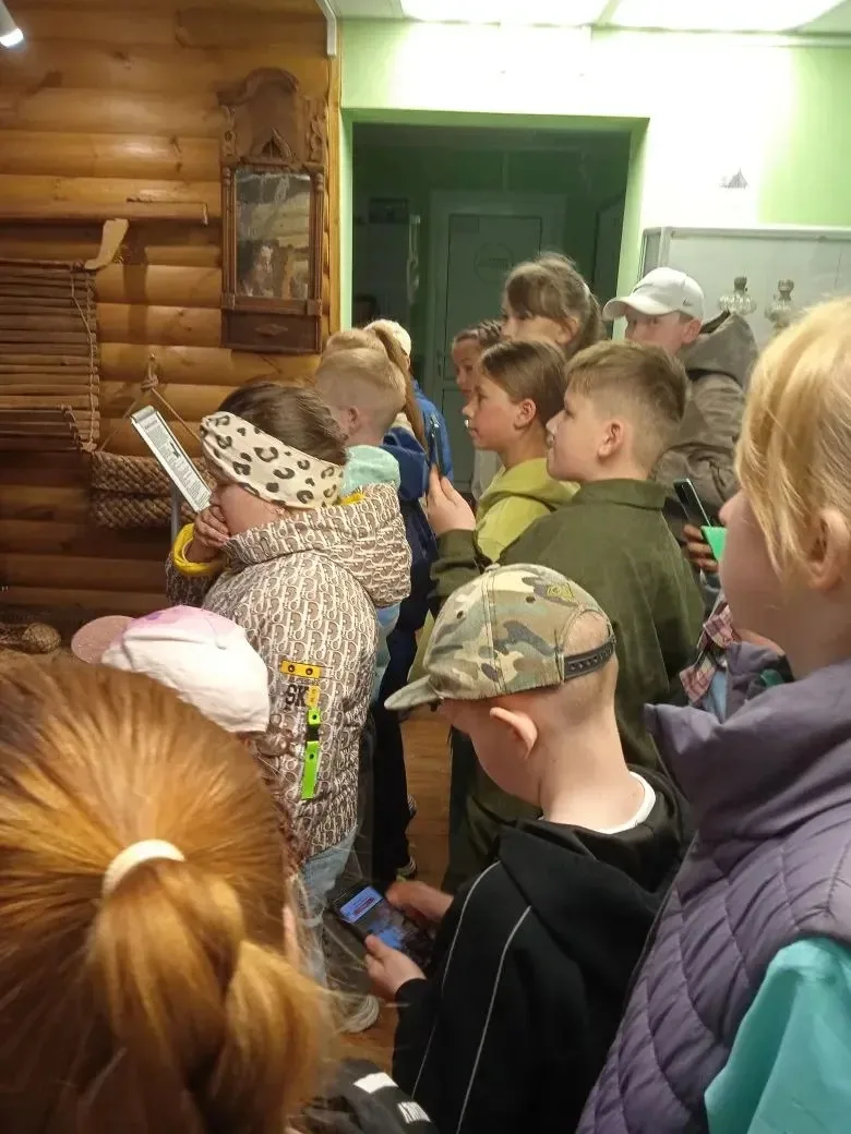 Очередной день лагерной смены прошёл очень увлекательно. Ребята ходили на экскурсию в м...