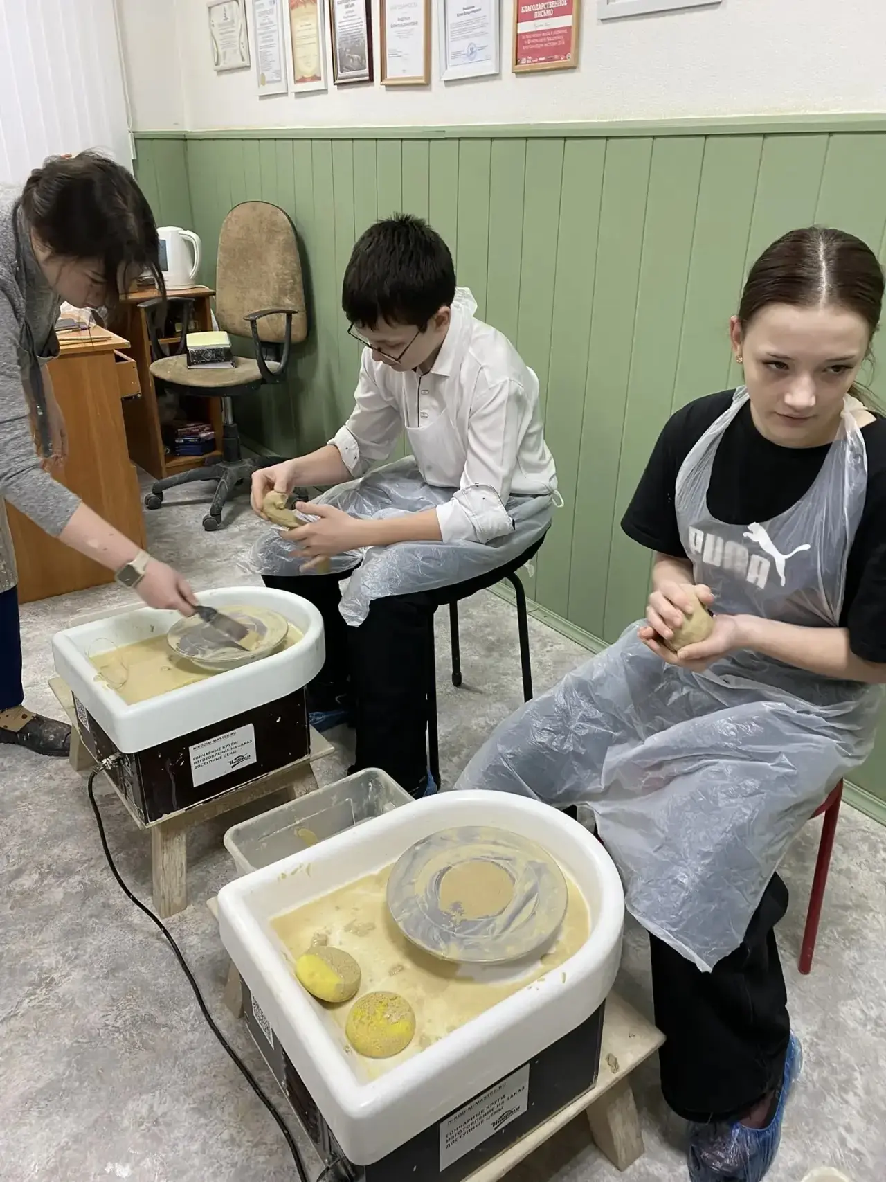 🤲👩‍🎨6 «В» класс вместе с классным руководителем Пащенко Мариной Олеговной постели мастер-класс в Сту