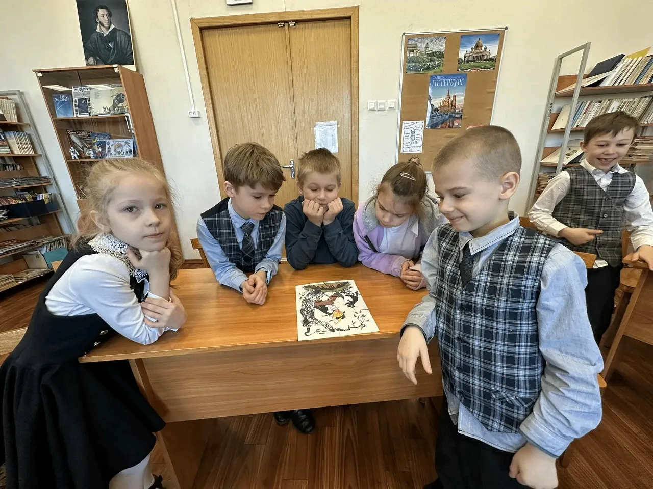 📚9 апреля 2026 года ученики 1 «В» класса посетили школьную библиотеку. Елена Сергеевна организовала 