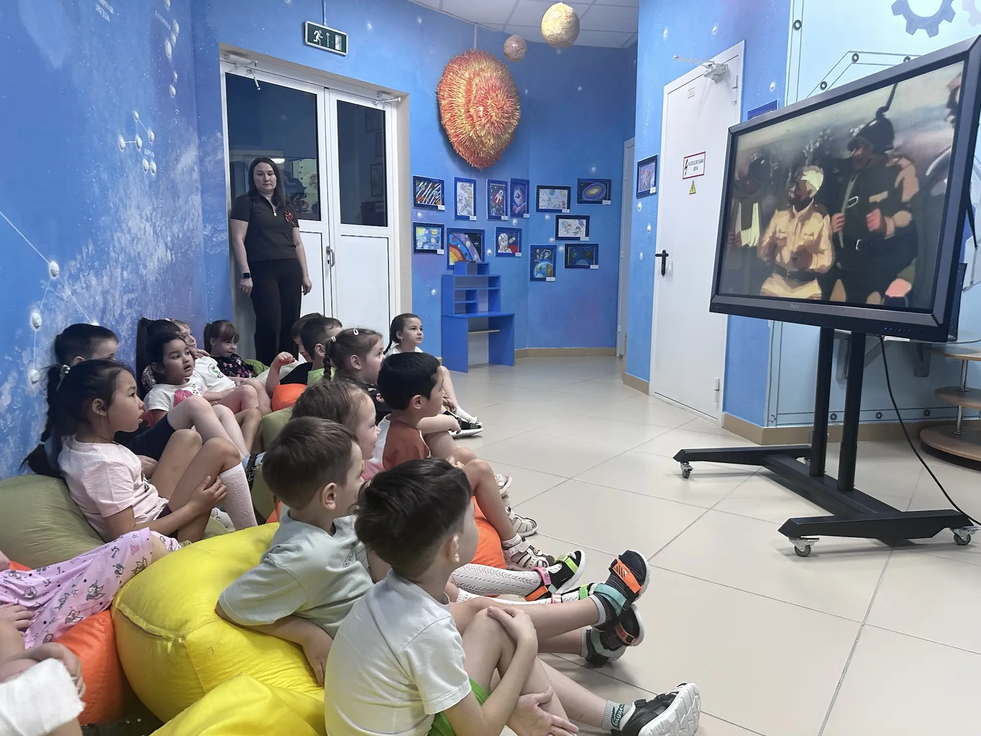 🎞️В эти дни, с 4 по 8 мая, наш кинозал стал местом тёплых и важных встреч!
