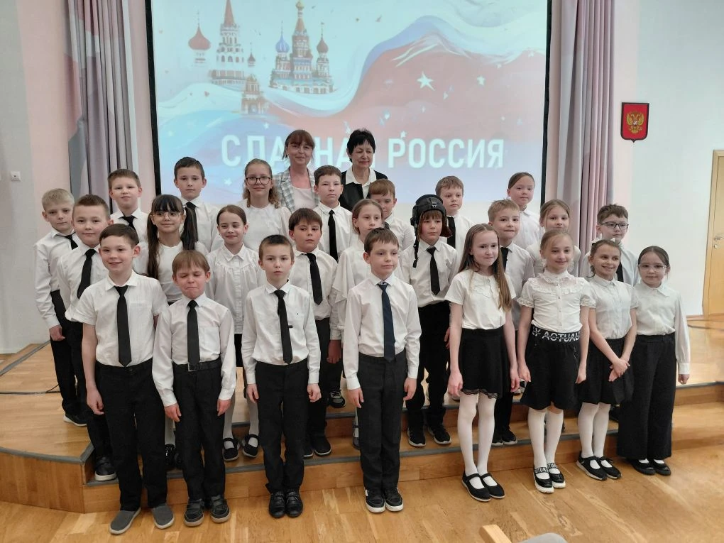 🇷🇺 Фестиваль патриотической песни «Славная Россия»