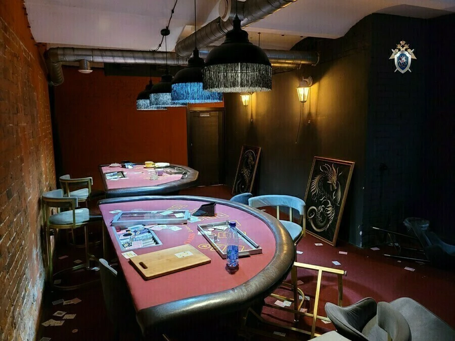 🎰В Благовещенске мужчина организовал незаконное казино

👮‍♂️Следователи Благовещенска возбудили уг