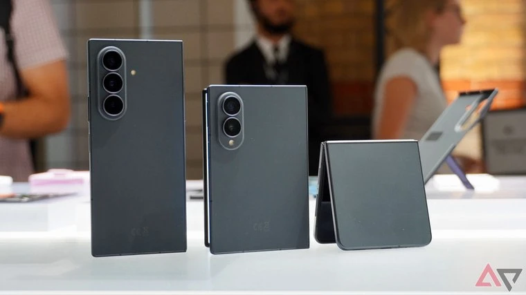 📱 Samsung хочет сделать Galaxy Z Fold9 толщиной всего 3,9 мм