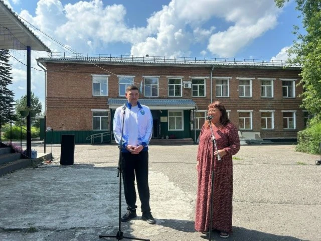 На территории Майминского сельскохозяйственного техникума прошел по-настоящему душевный...