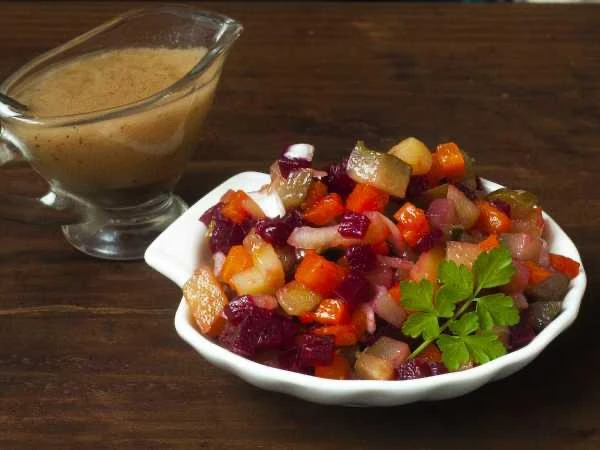 🥗 Винегрет с заправкой из горчицы и уксуса