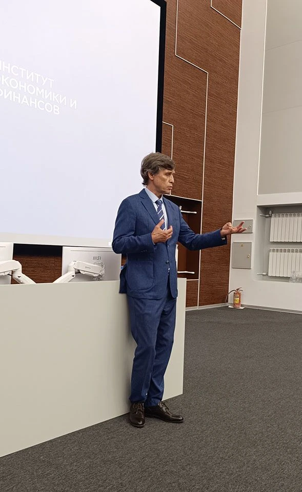 📰 Капитаны морских портов России повысили свою квалификацию в Российском университете транспорта

И