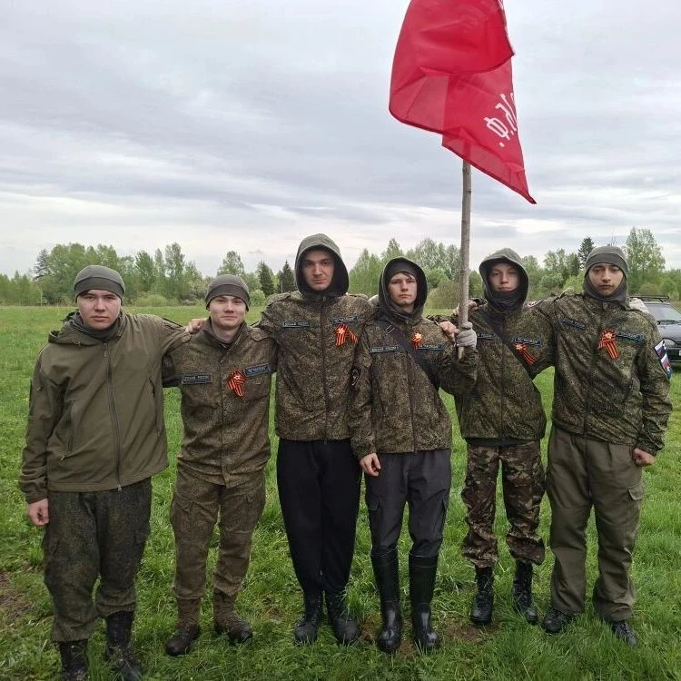 Весна - это не только тепло и зелень, но и время тяжёлой, но благородной работы для тех...