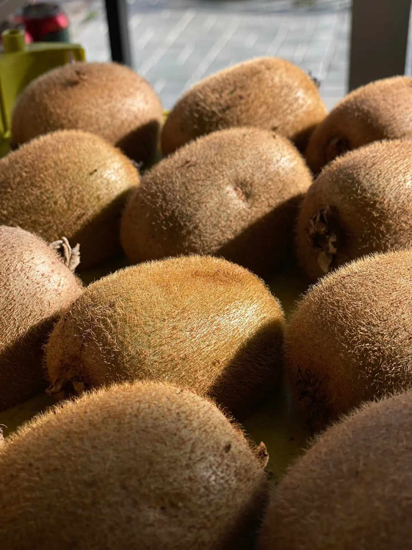 В наличии 2 ящика киви 🥝