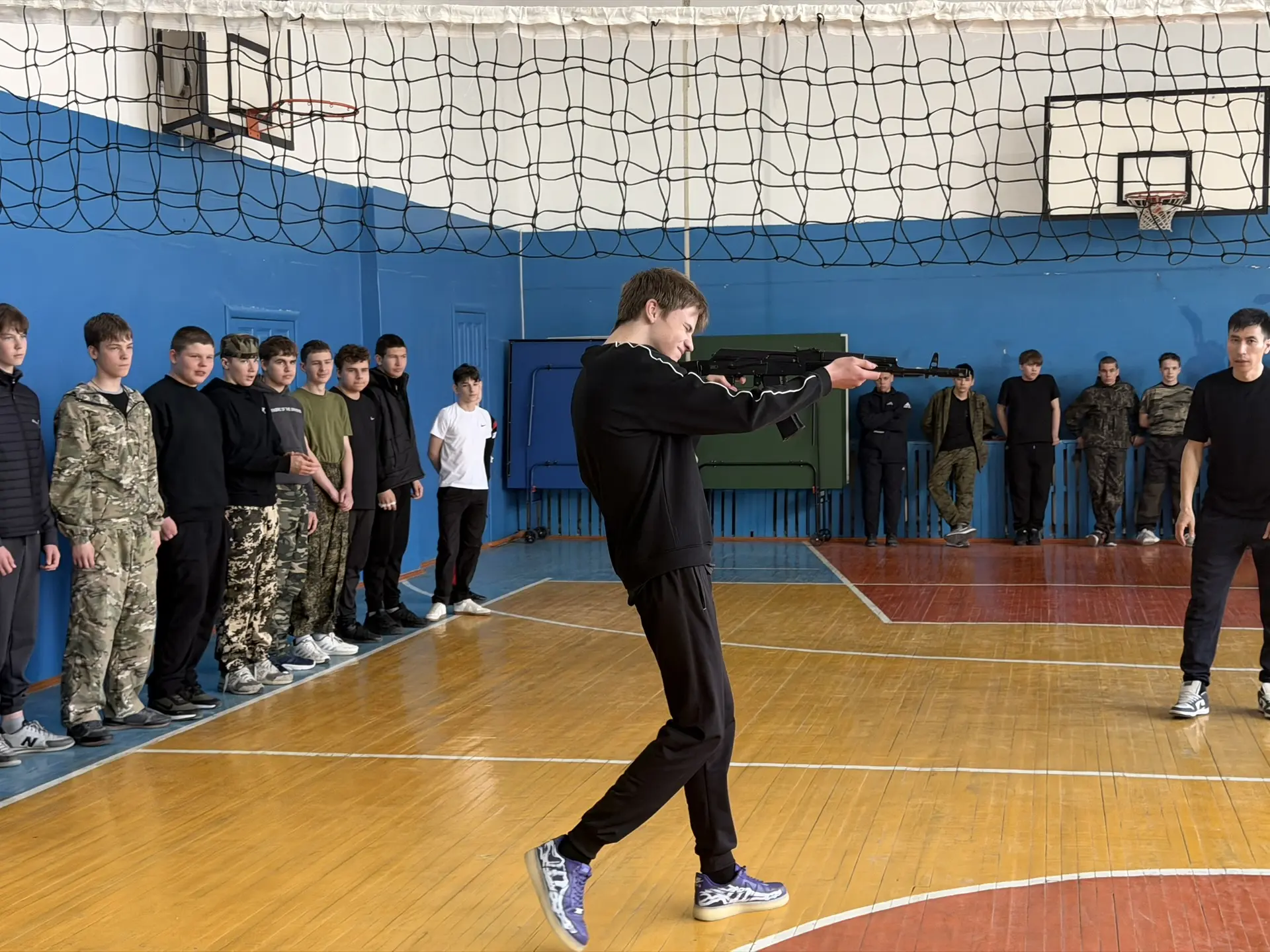 В нашей школе проходят военные сборы для учащихся 8-х классов!  В этом году наши восьмиклассники при