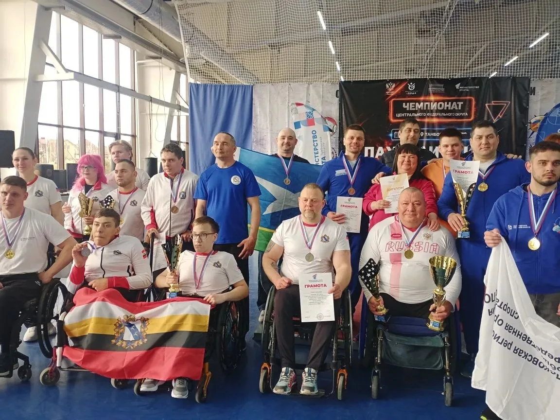 🏋️‍♀️ С 10 по 12 апреля в Тамбове прошли всероссийские соревнования — чемпионат Центра...