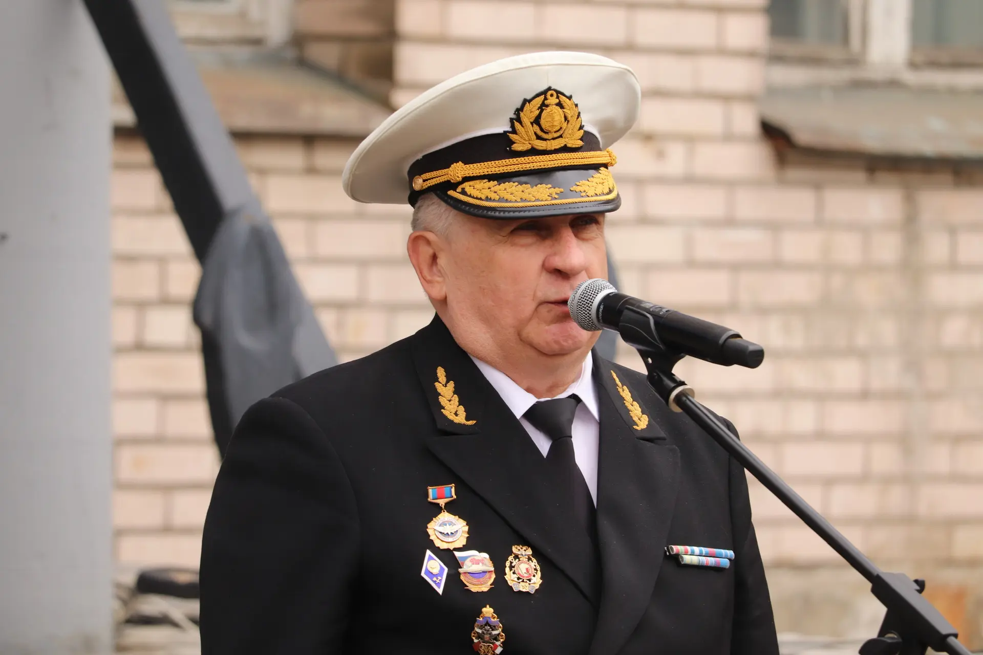 Стартовала плавательная практика на парусном учебном судне «Мир».   ⚓️На борт поднялись 120 учащихся