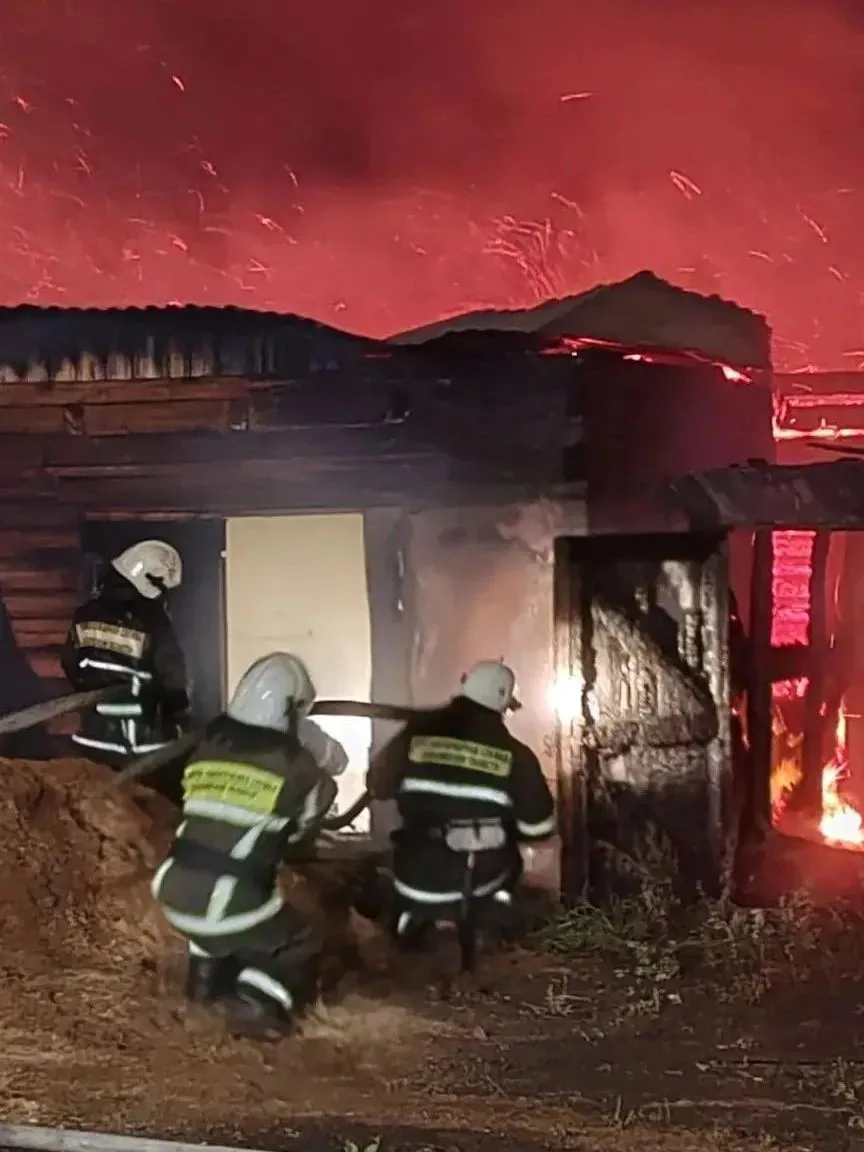 144 тонны воды понадобилось огнеборцам, чтобы ликвидировать пожар
