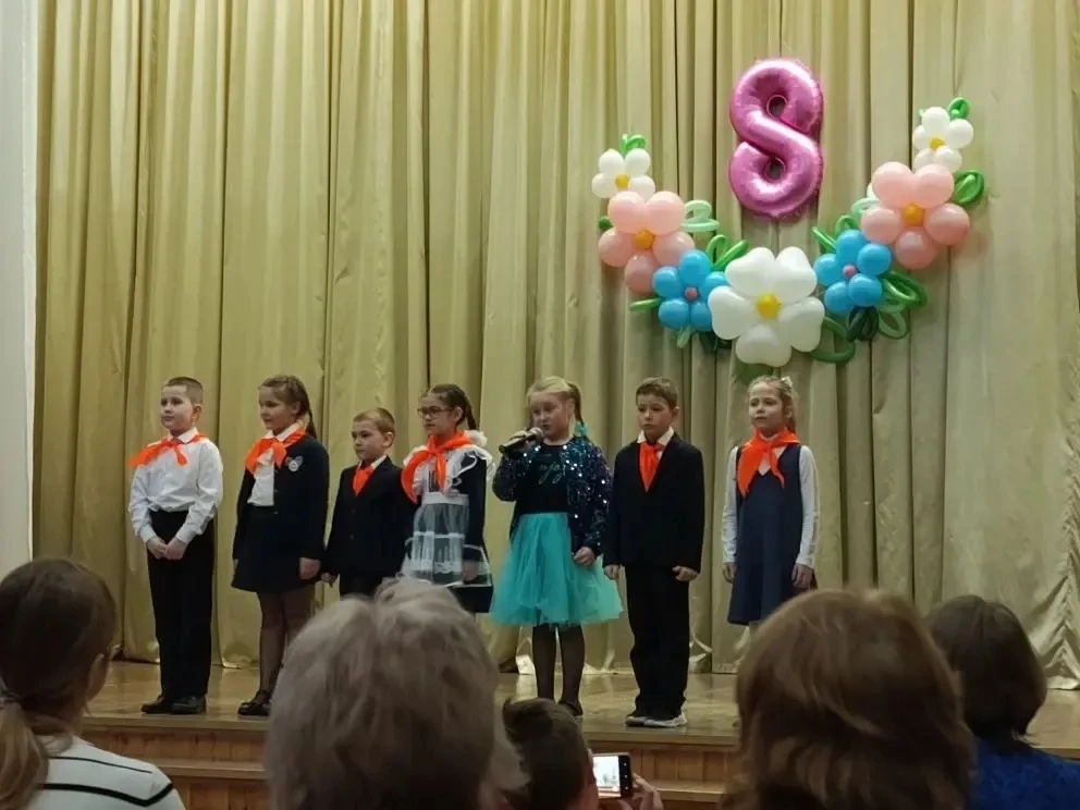 💐БУКЕТ ПРЕКРАСНЫХ ПОЗДРАВЛЕНИЙ💐  🗓️8 марта — Международный женский день— всемирный день женщин, в ко