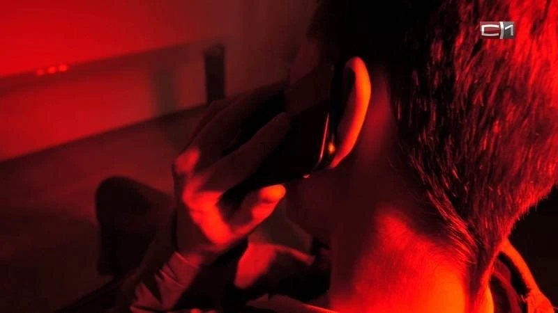 🚨 Украли 10 миллионов: полицейские из Югры задержали двух курьеров мошенников