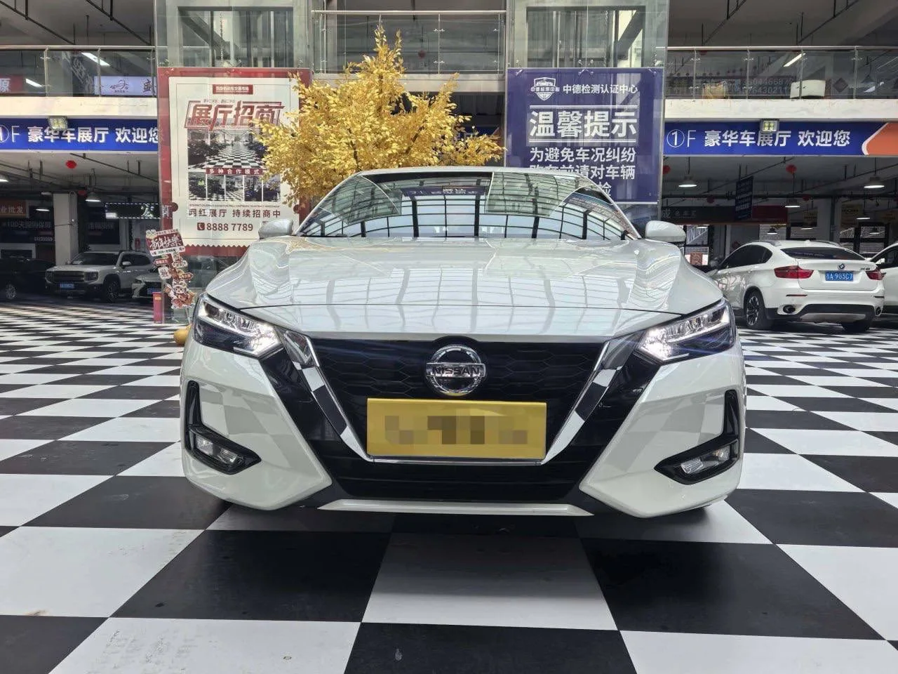 Доступен к заказу из Китая 🇨🇳 

Nissan Sylphy 2022 

Комплектация: 1.6L XL CVT Yuexiang Edition (1
