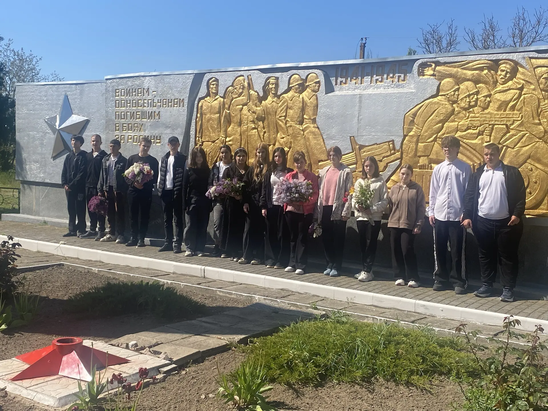 Памятники Великой Отечественной войны – безмолвное напоминание потомкам о подвиге совет...