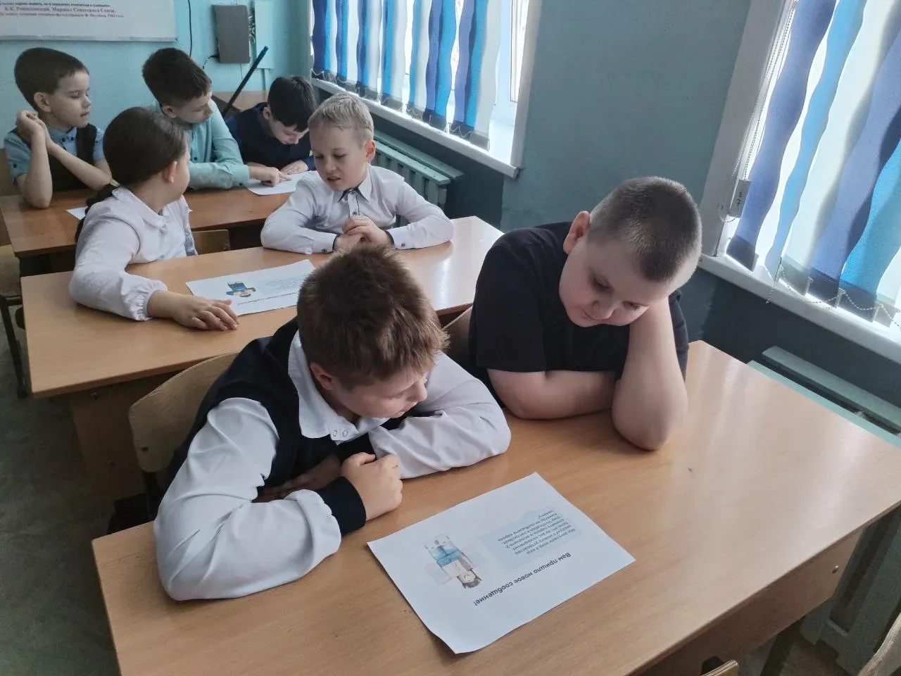 📚👨‍🏫 5 марта ученики младших классов принимали гостей 🌍✨ от Международной школы программирования "Ал