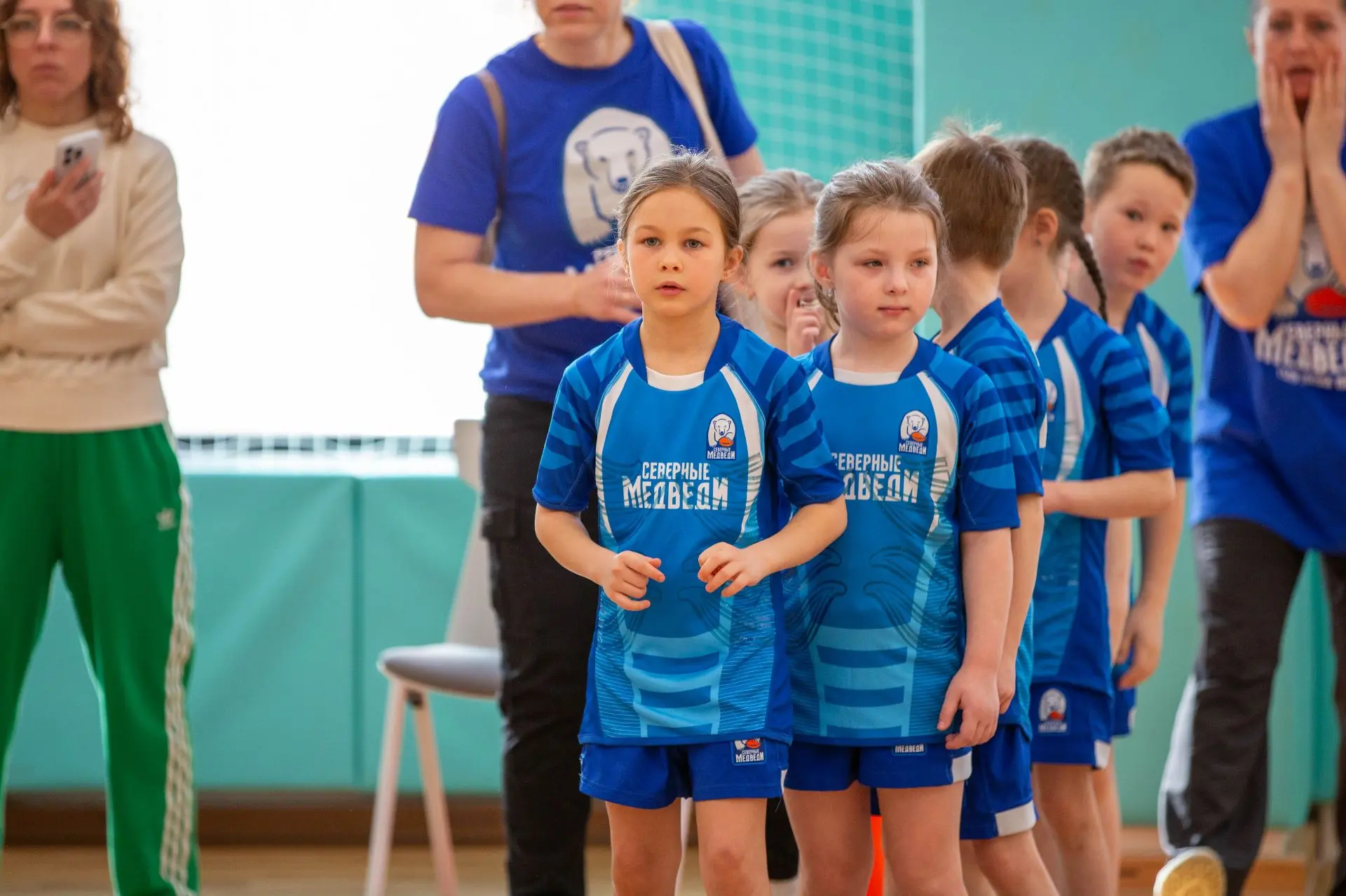 🏀 «Школа мяча» — весёлый спортивный праздник для малышей!  В нашей школе прошёл окружной этап фестив