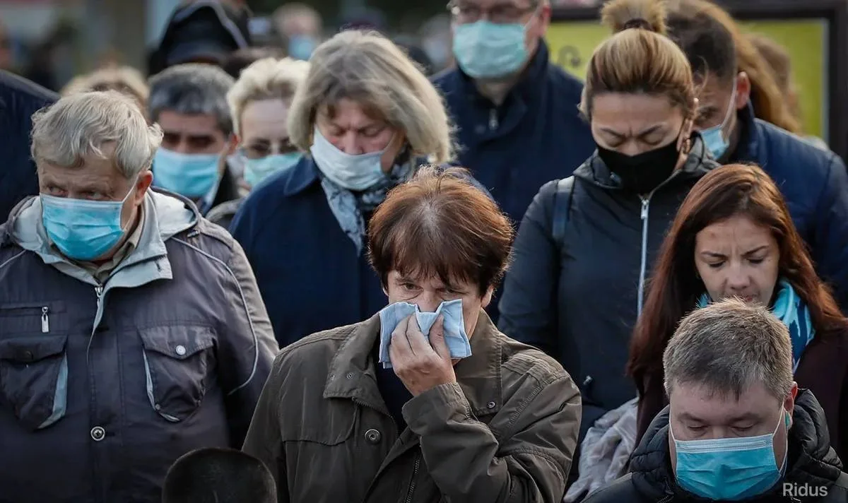 😷Масочный режим из-за угрозы чумы начали вводить в России