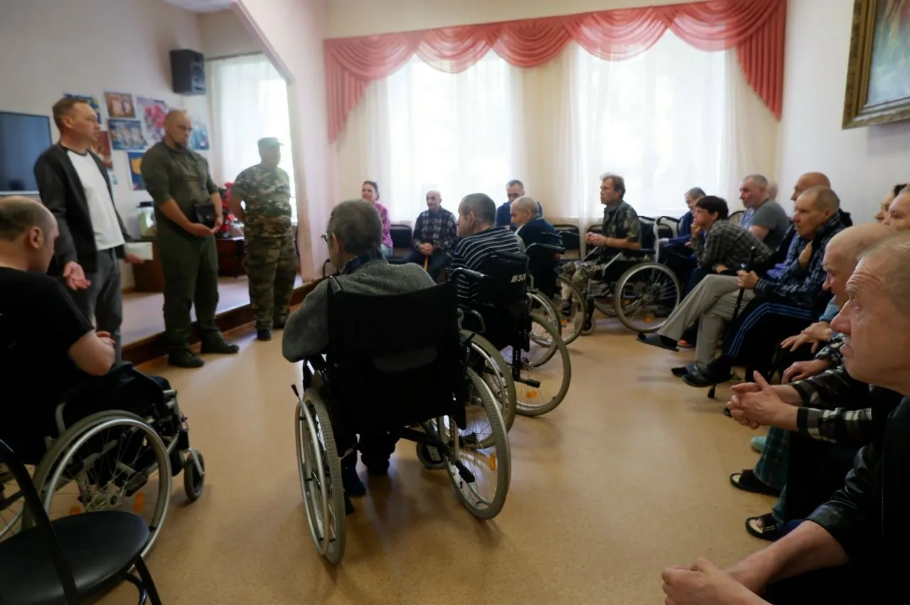 Сегодня наши солдаты проявляют стойкость и мужество в боях, совершая героические подвиги, находясь в