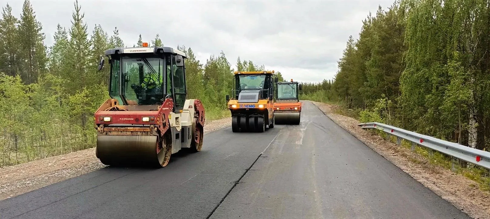 🚜 Нацпроект «Инфраструктура для жизни»: ремонт автодороги Умба – Кандалакша в завершаю...