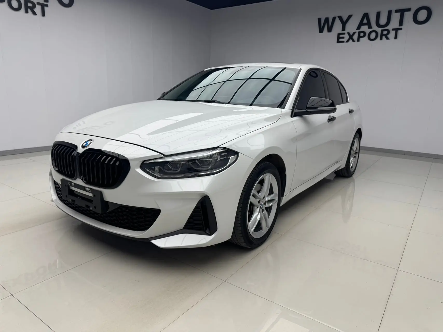 BMW 1 Series (2022 Model) 120i M Sport Night Edition🇨🇳