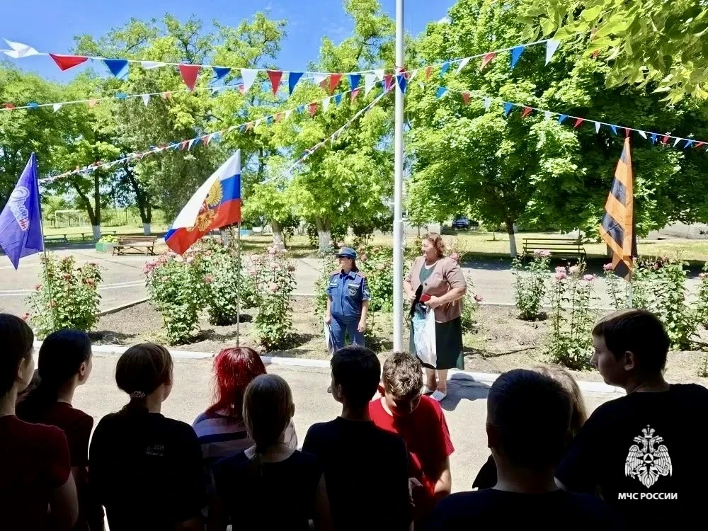 Пожарно-тактическое учение в детском лагере «Звездочка» прошло успешно

🌟На этой неделе на базе дет