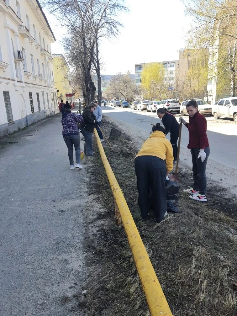 ✨Все больше уголков города приобретают чистый и опрятный вид. Субботники проходят во всех районах го