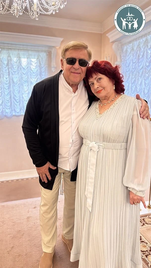 50 лет любви, начавшейся на автобусной остановке: в Отделе–дворце Пушкинского района от...