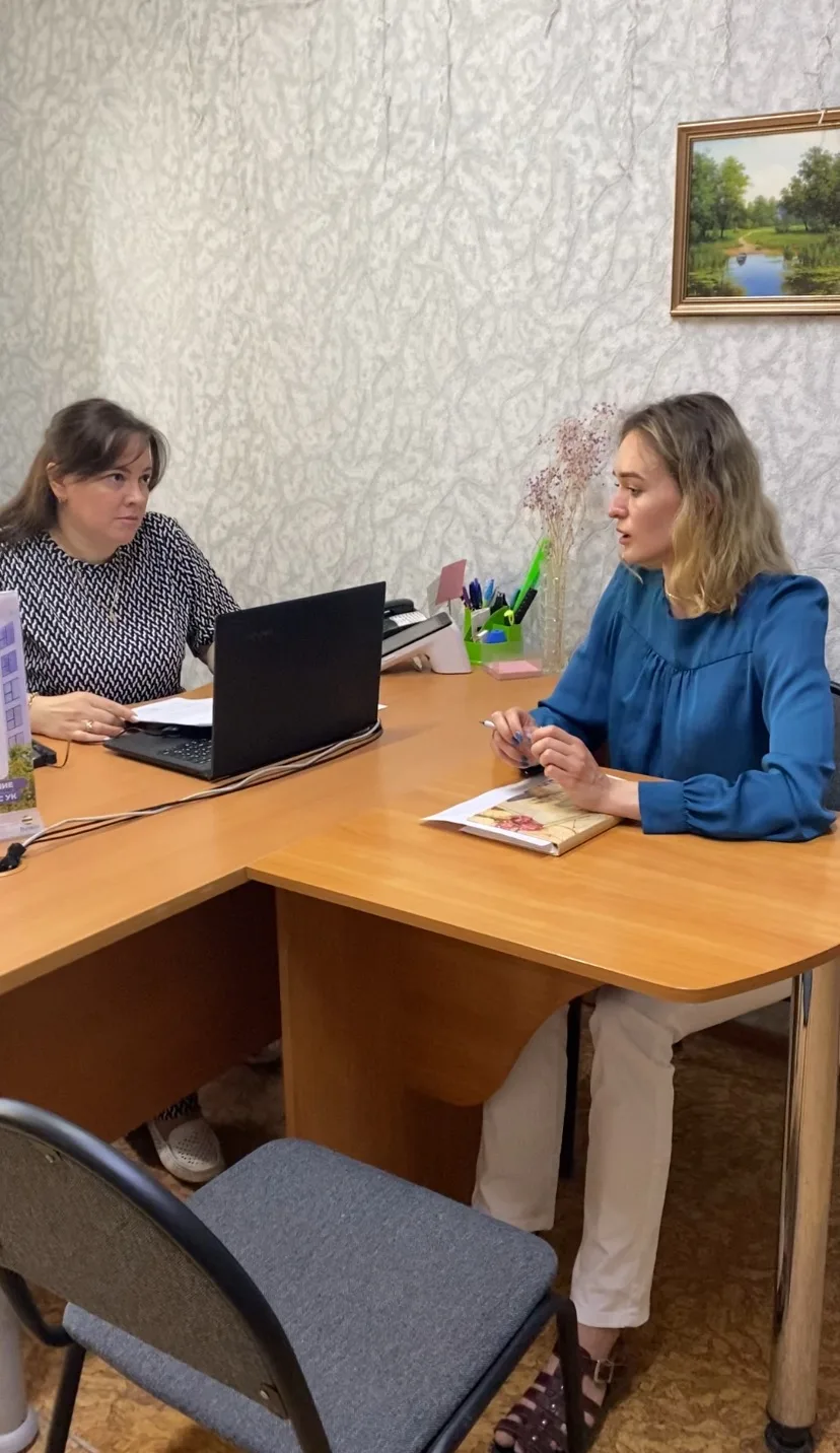 🔥Активист ЛДПР Дана Семенова добилась скоса травы в Военном городке

По многочисленным обращениям м