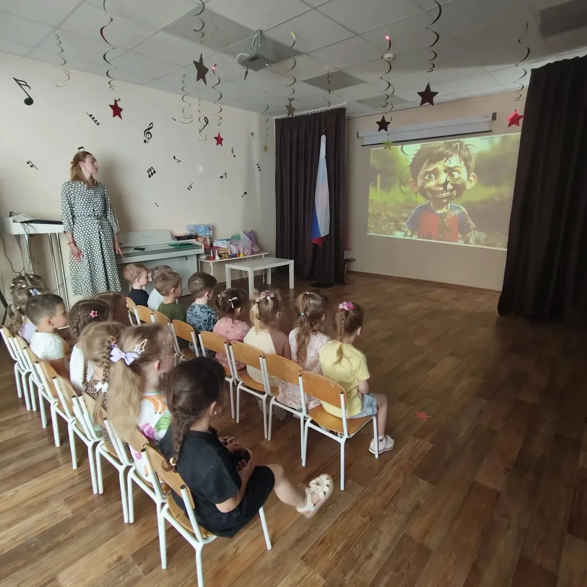 Для малышей 3–4 лет весь мир — это игра. Поэтому понятия «хорошо» и «плохо» для детей 2-младшей груп