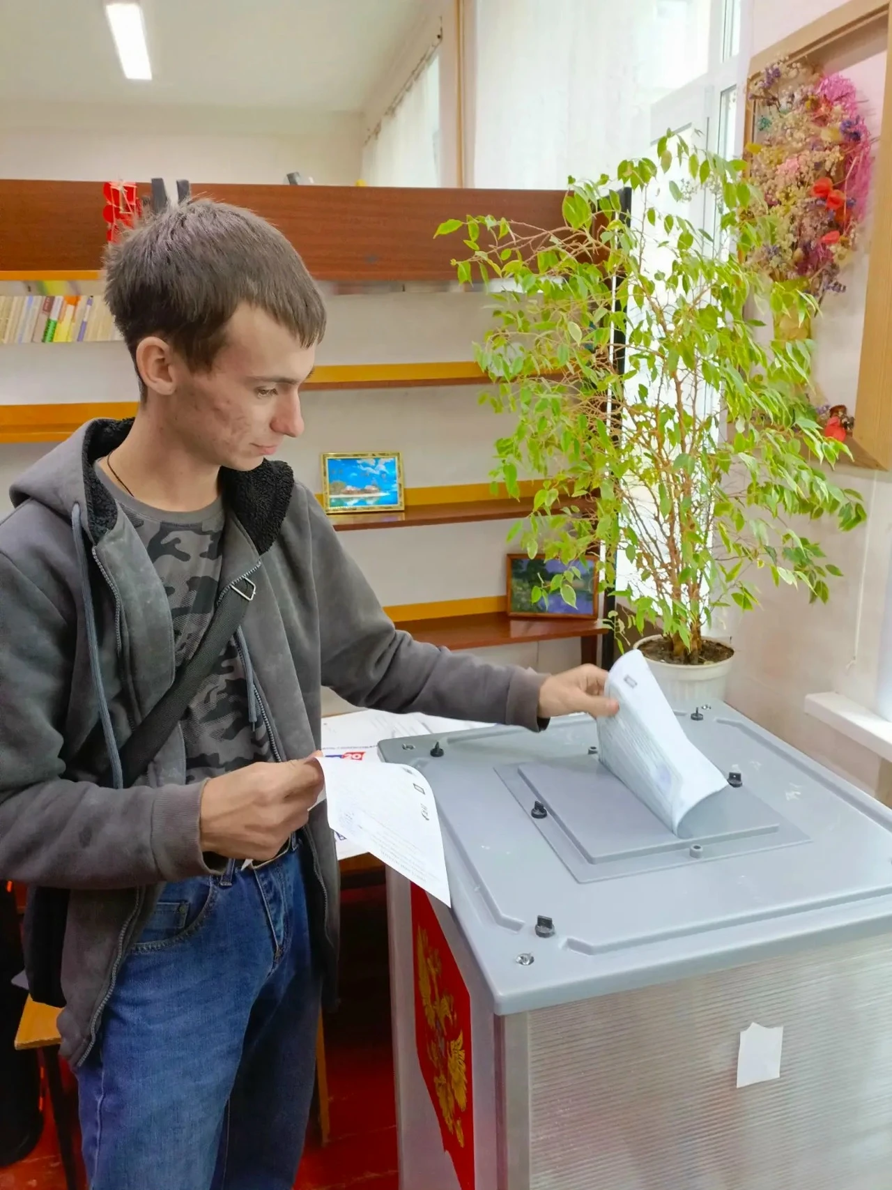 В Курской области началось основное голосование на выборах в Госдуму и облдуму