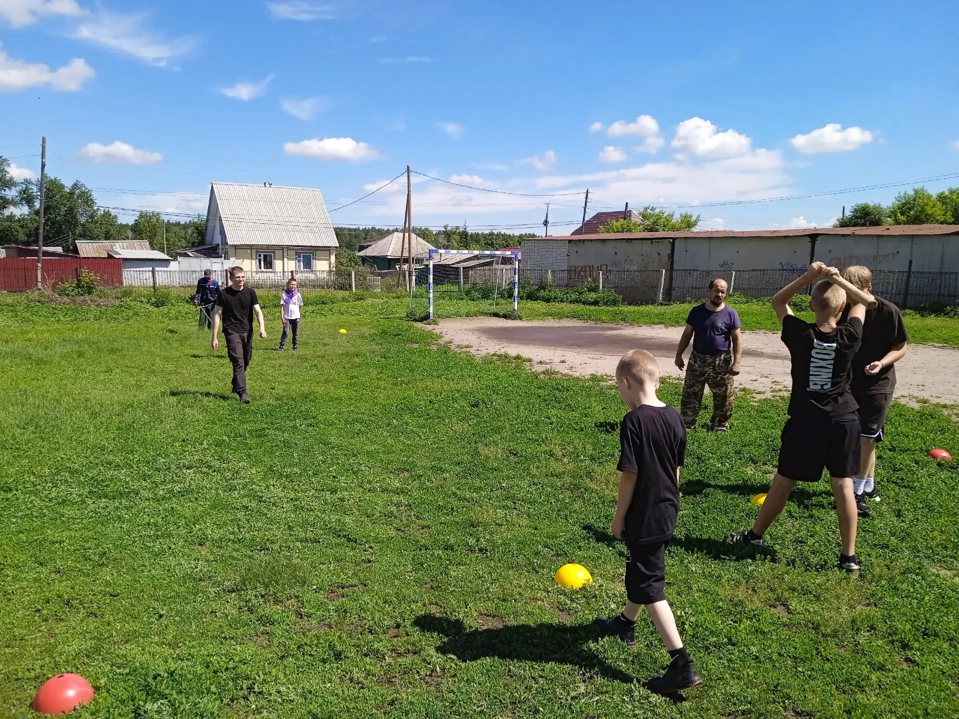 🏃‍🏏Сегодня в нашем лагере прошла увлекательная спортивная игра «Лапта» — яркое событие в рамках ан