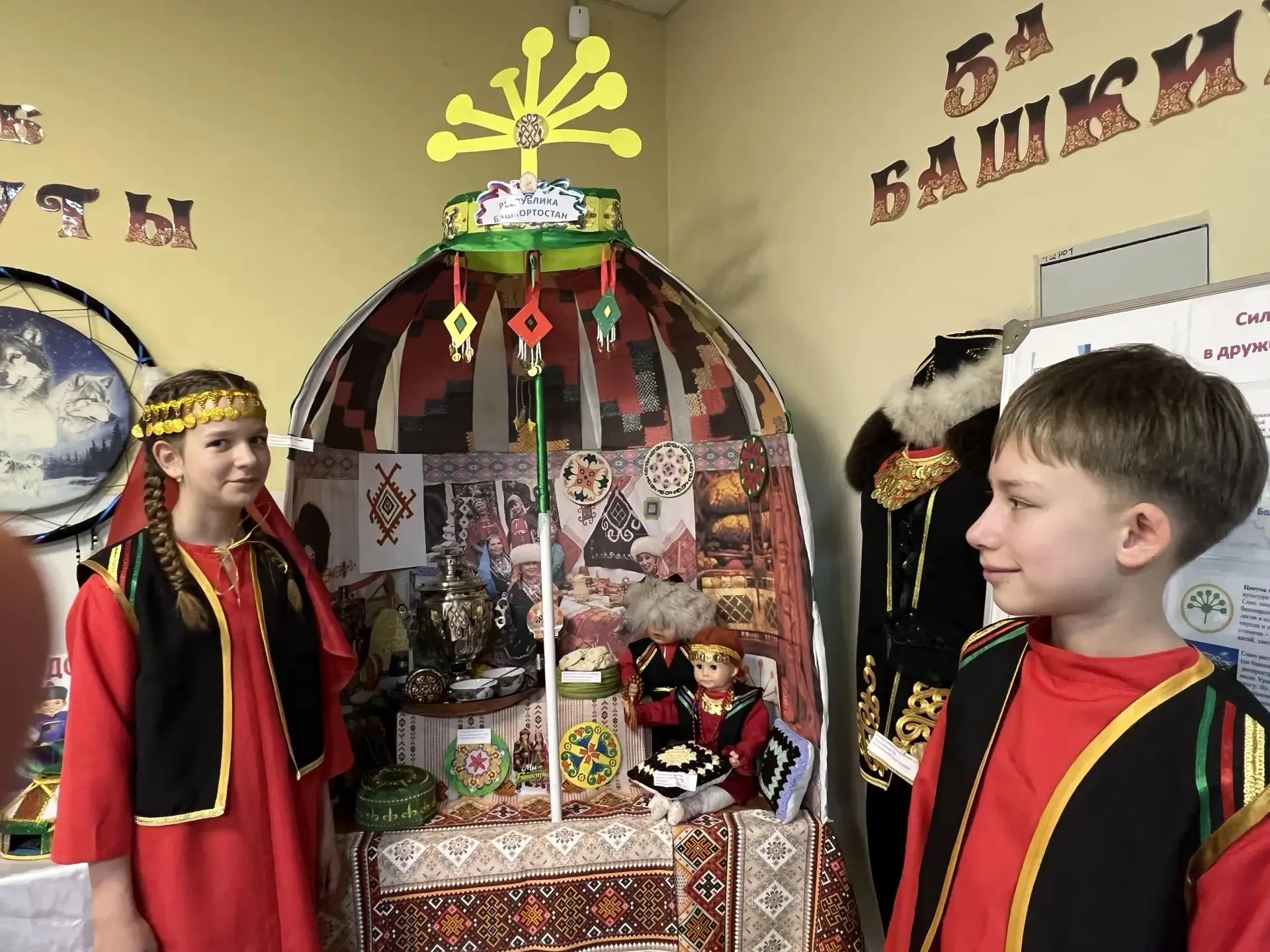 🌟 В Борисовском округе ярко завершился фестиваль народов России: 2000 сердец в танце единства  20 ма
