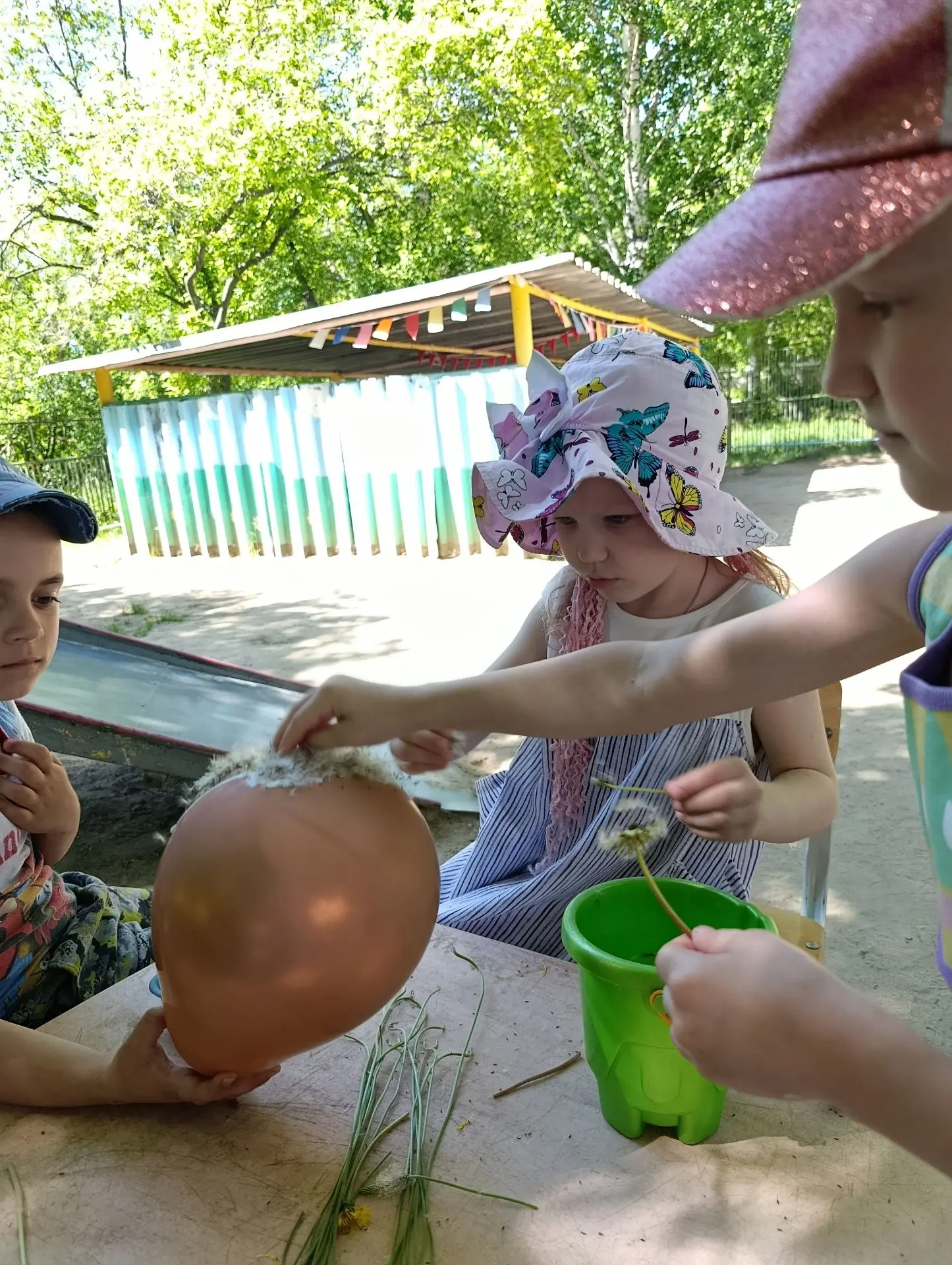 ДЕТСКОЕ ТВОРЧЕСТВО                                                                                  