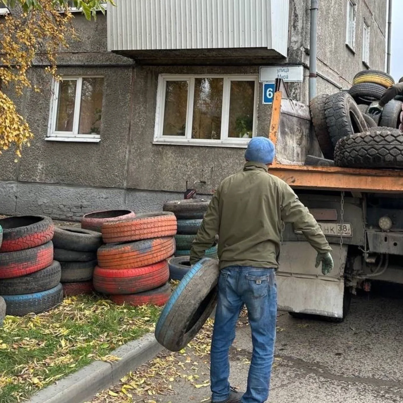 Отвечаем на часто задаваемый вопросы, которые нам поступают 👇 ПОЧЕМУ С ПРИДОМОВОЙ ТЕРРИТОРИИ УБРАНЫ 