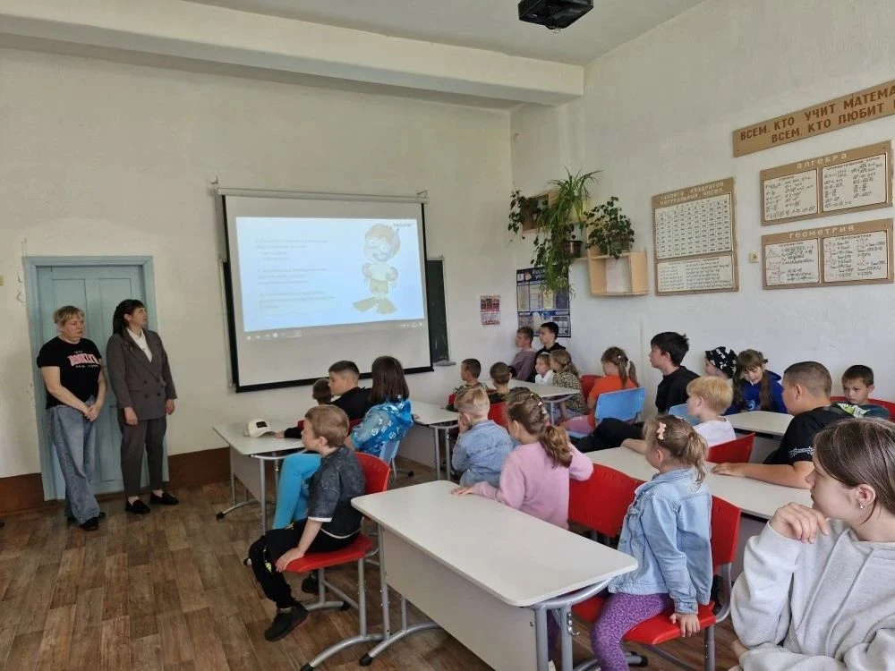 Безопасность детей — наша общая забота!

На прошлой неделе в преддверии летних каникул в МБОУ СОШ №1