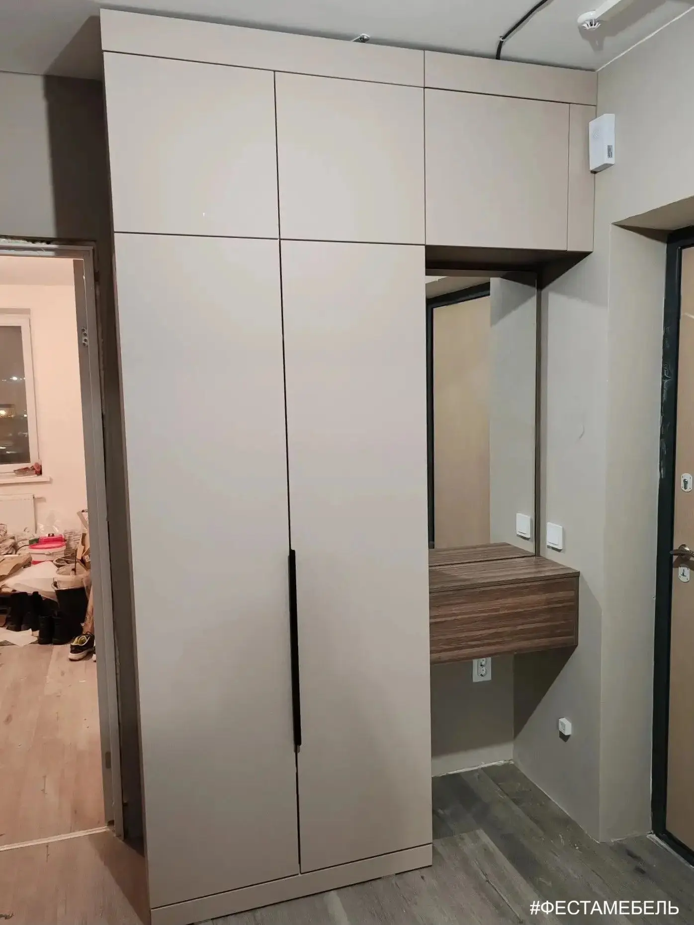 ✨Представляем функциональный шкаф для прихожей, который сочетает в себе компактность, эргономику и с