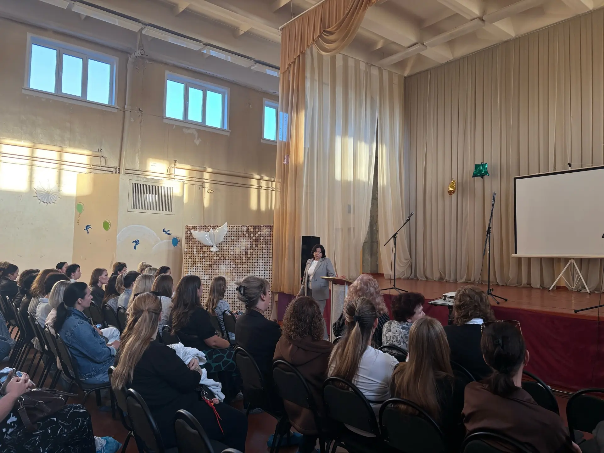 📢 10 сентября в нашей школе прошло общешкольное родительское собрание!