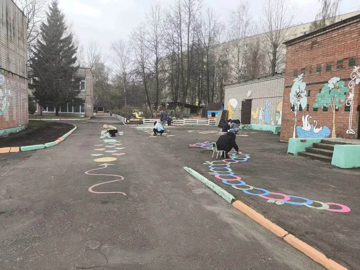 🌿 Волшебство добрых рук: как прошёл Всероссийский субботник в нашем детском саду.  📆25 апреля наш де