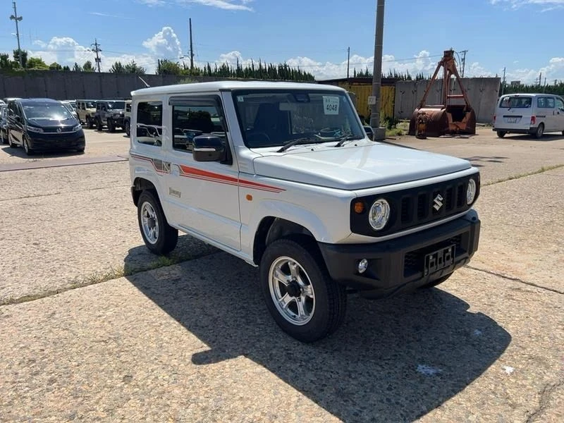 Купленный нами 6 августа красавчик SUZUKI JIMNY находится в Японии на ярде в порту для ...