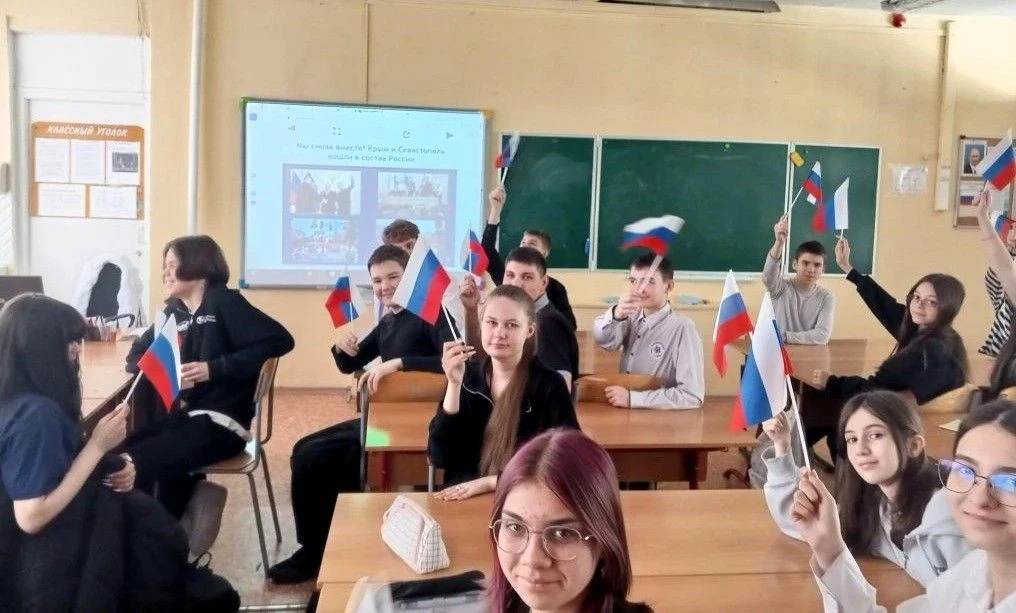 Накануне Дня воссоединения Крыма с Россией, в рамках всероссийской акции «Одна страна – одна история